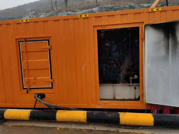 沐川发电机出租 柴油发电机组电压低报警怎么办？