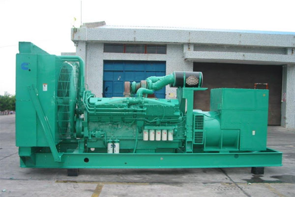 沐川工厂发电机应急发电时如何更准确地检查发电机状态？